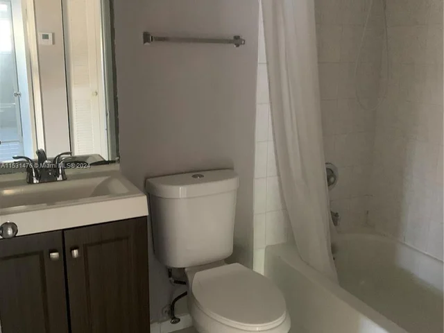 7611 SW 153rd Ct # 108, Miami FL 33193