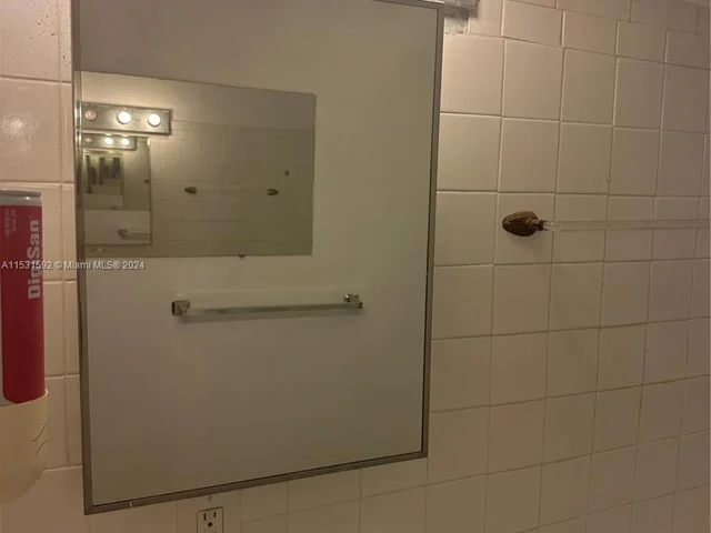 1237 NW 15th Ave, Fort Lauderdale FL 33311