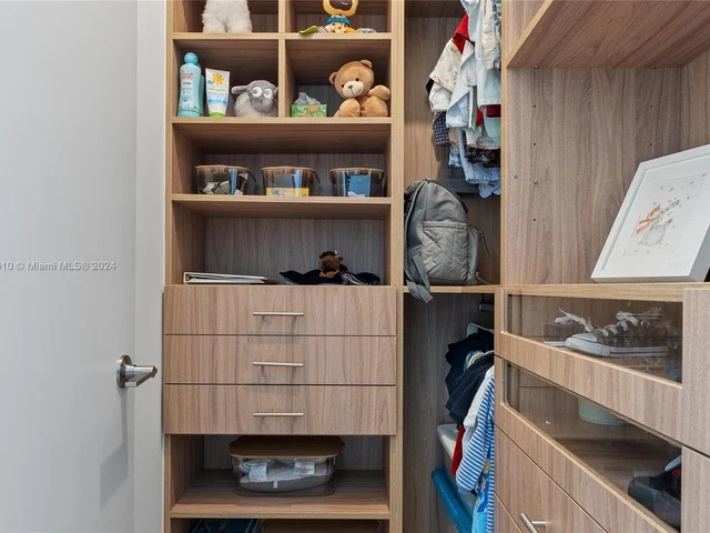 1661 SW 19th Ter, Miami FL 33145