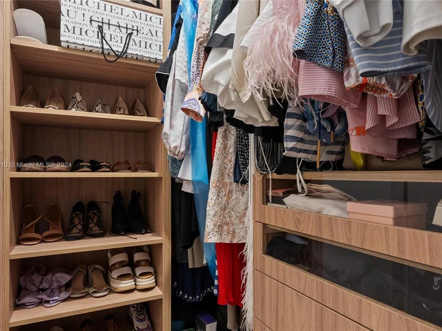 1661 SW 19th Ter, Miami FL 33145