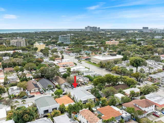 1661 SW 19th Ter, Miami FL 33145