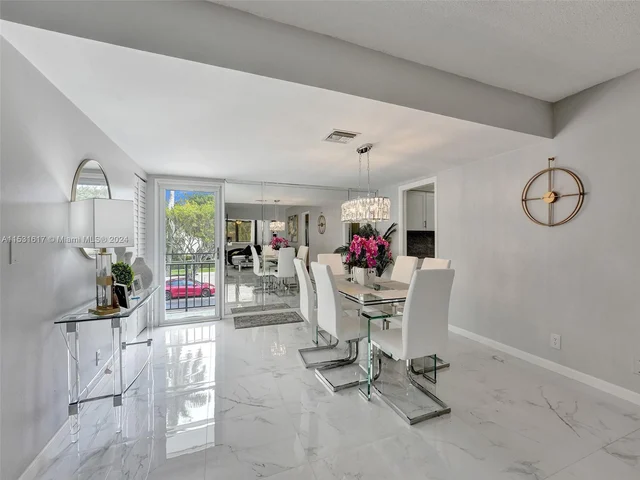 1801 Presidential Way # D202, West Palm Beach FL 33401