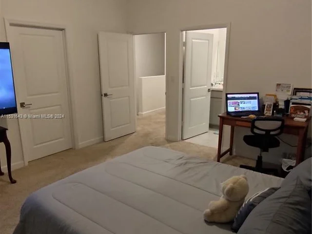 669 SW 11th St # 669, Florida City FL 33034