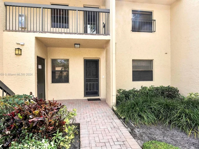 3235 S Carambola Cir S # 23118, Coconut Creek FL 33066