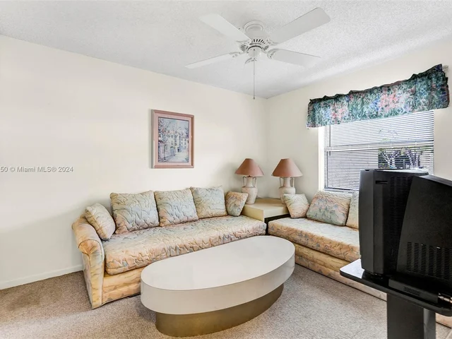 3235 S Carambola Cir S # 23118, Coconut Creek FL 33066