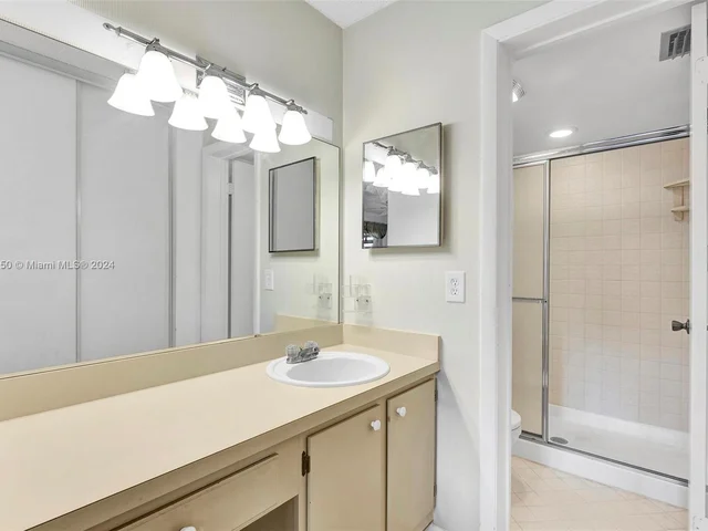 3235 S Carambola Cir S # 23118, Coconut Creek FL 33066