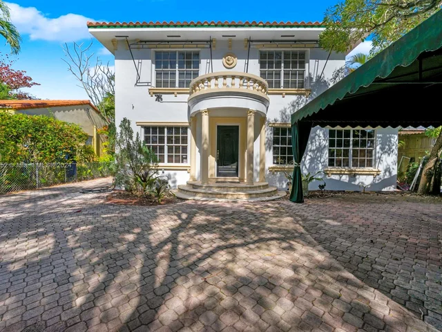 1535 SW 13th St, Miami FL 33145