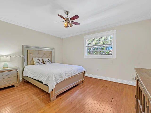 1535 SW 13th St, Miami FL 33145