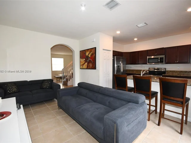 9419 W 32nd Ln # 9419, Hialeah FL 33018