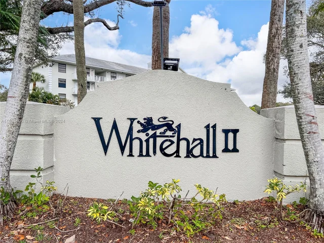 1713 Whitehall Dr # 103, Davie FL 33324