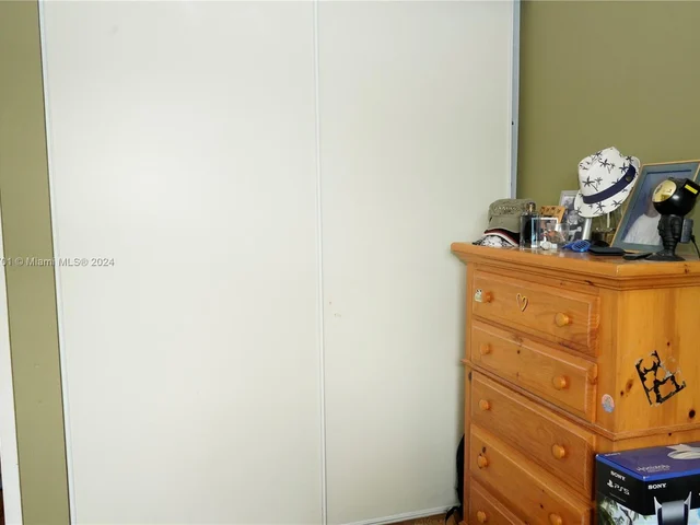 15792 NW 15th Ct, Pembroke Pines FL 33028