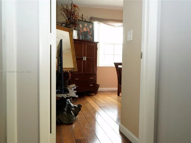 15792 NW 15th Ct, Pembroke Pines FL 33028