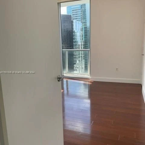 1060 Brickell Ave # 2507, Miami FL 33131
