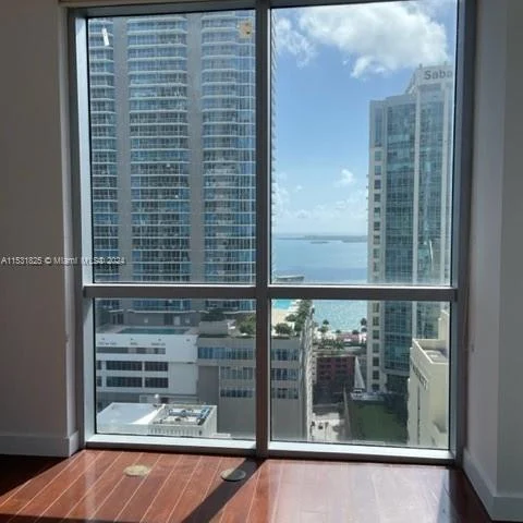 1060 Brickell Ave # 2507, Miami FL 33131