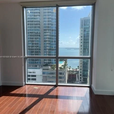 1060 Brickell Ave # 2507, Miami FL 33131