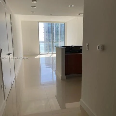 1060 Brickell Ave # 2507, Miami FL 33131