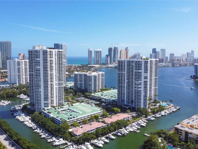 3600 Mystic Pointe Dr # 507, Aventura FL 33180