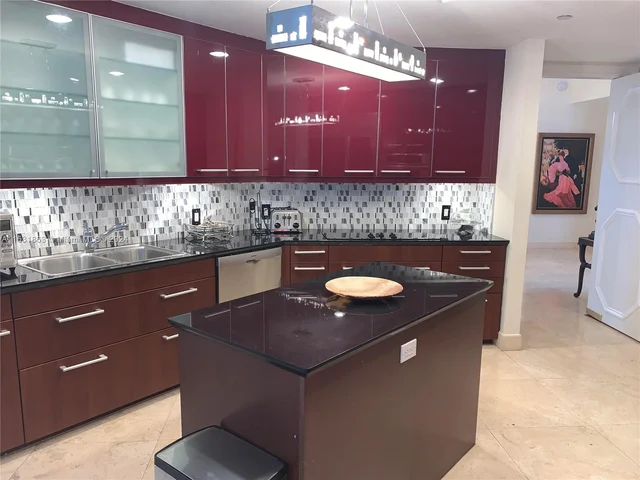 10225 Collins Ave # 404, Bal Harbour FL 33154