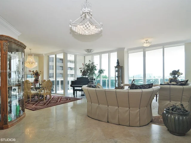 10225 Collins Ave # 404, Bal Harbour FL 33154