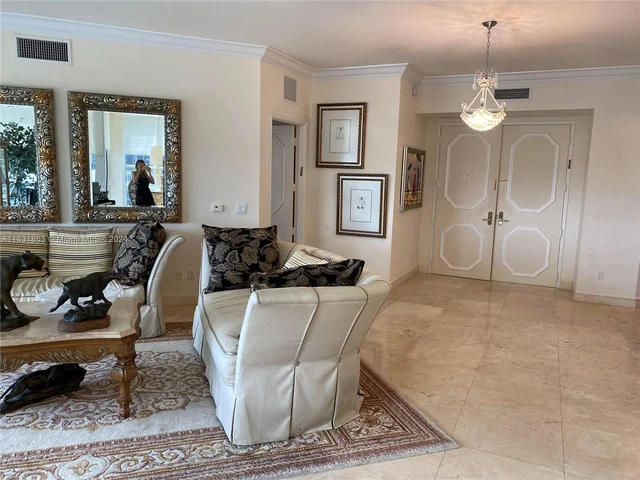 10225 Collins Ave # 404, Bal Harbour FL 33154