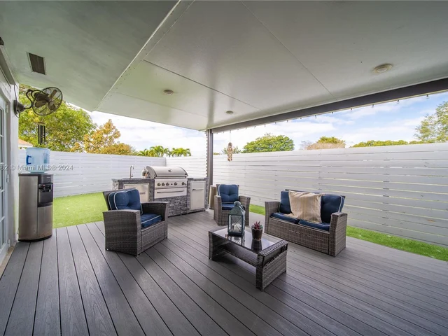 4225 SW 138th Ct, Miami FL 33175