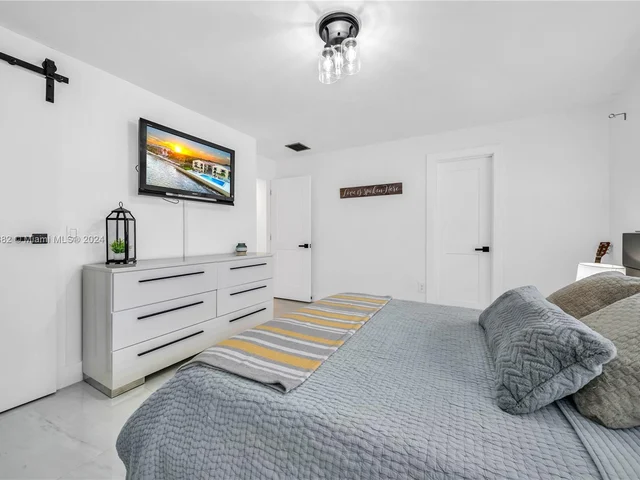 4225 SW 138th Ct, Miami FL 33175