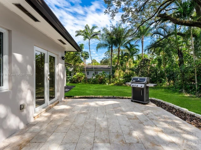 822 Almeria Ave, Coral Gables FL 33134