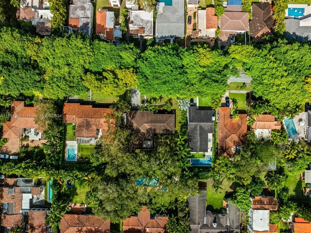 822 Almeria Ave, Coral Gables FL 33134