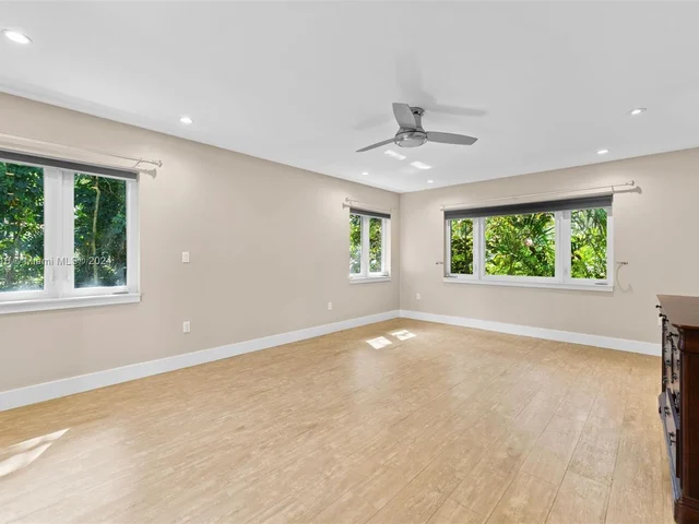 822 Almeria Ave, Coral Gables FL 33134