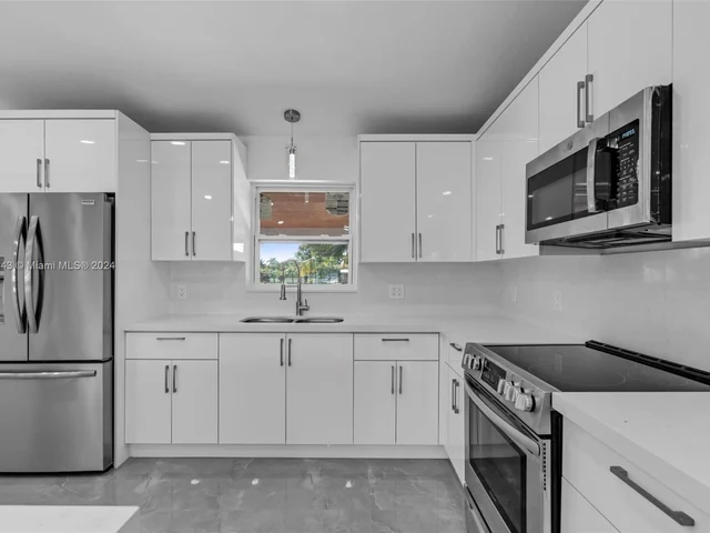 20750 SW 394th St, Homestead FL 33034