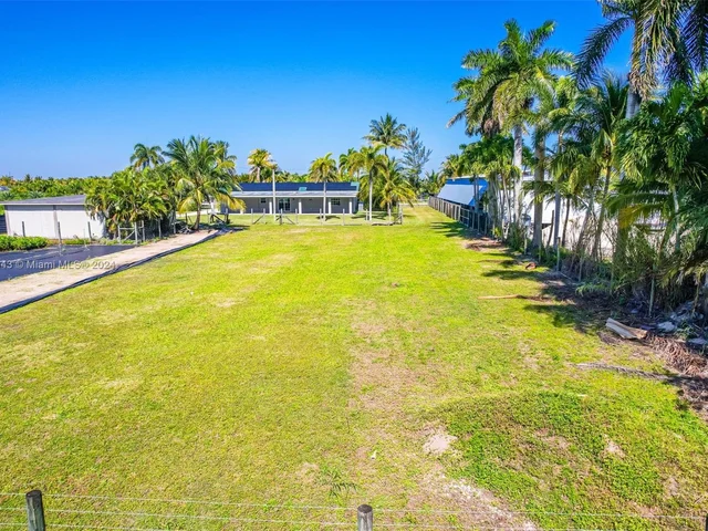 20750 SW 394th St, Homestead FL 33034