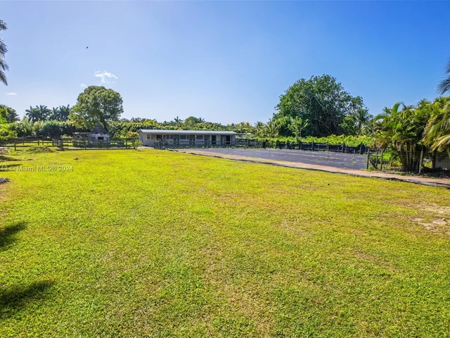 20750 SW 394th St, Homestead FL 33034