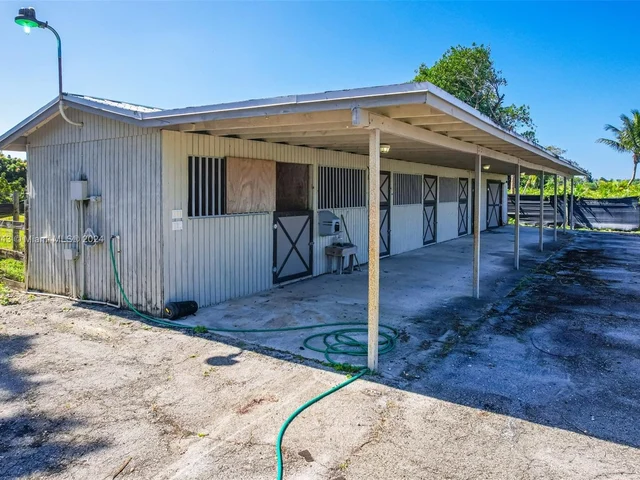 20750 SW 394th St, Homestead FL 33034