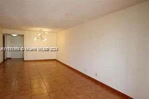 400 Leslie Dr # 228, Hallandale Beach FL 33009