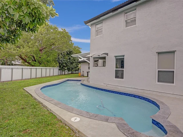 15820 SW 148th Ter, Miami FL 33196