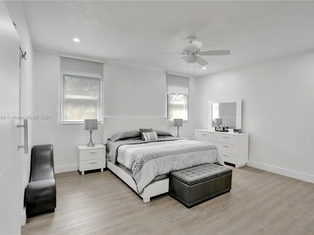 15820 SW 148th Ter, Miami FL 33196