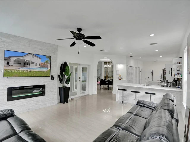 15820 SW 148th Ter, Miami FL 33196