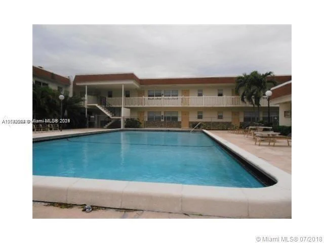 4165 SW 67th Ave # 204B, Davie FL 33314