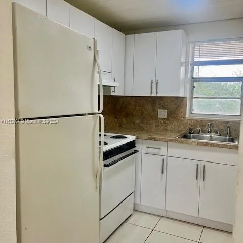 4165 SW 67th Ave # 204B, Davie FL 33314