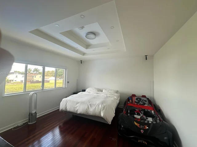 15549 SW 150th St, Miami FL 33196