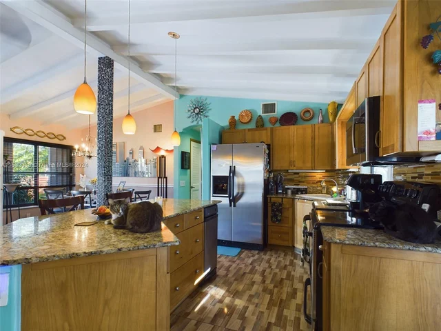 1017 SW 22nd Ter, Fort Lauderdale FL 33312