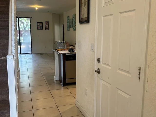 134 NE 37th Ter, Homestead FL 33033