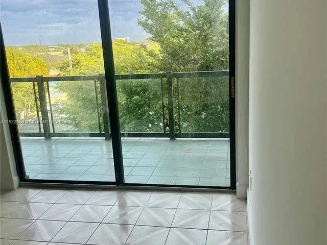 11750 SW 18th St # 1, Miami FL 33175