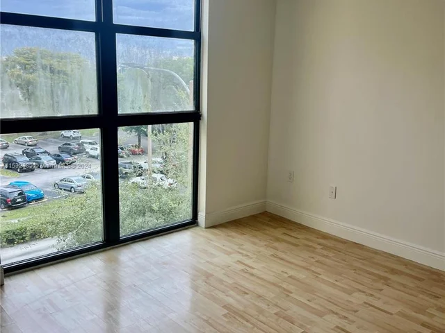 11750 SW 18th St # 1, Miami FL 33175