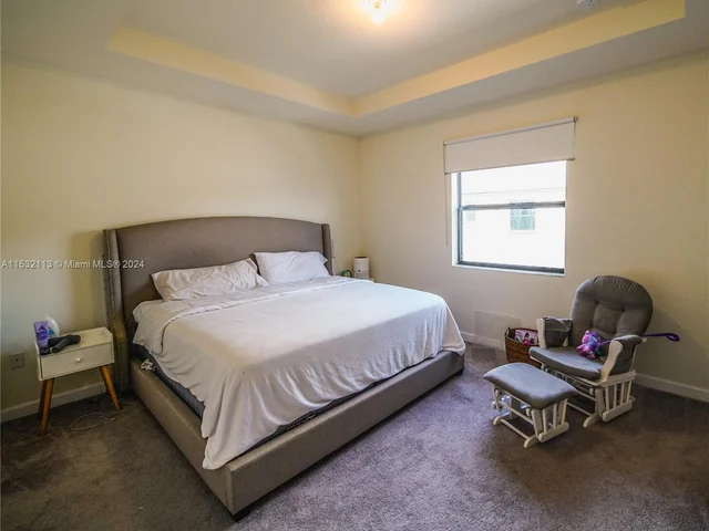 3417 W 111th Pl, Hialeah FL 33018