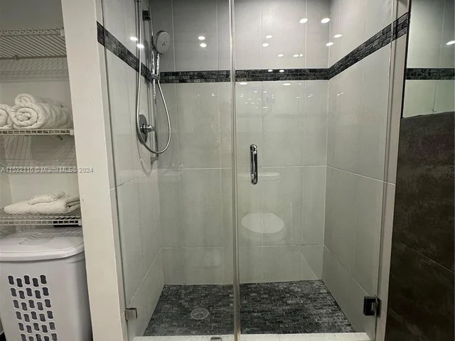 710 Washington Ave # 511, Miami Beach FL 33139