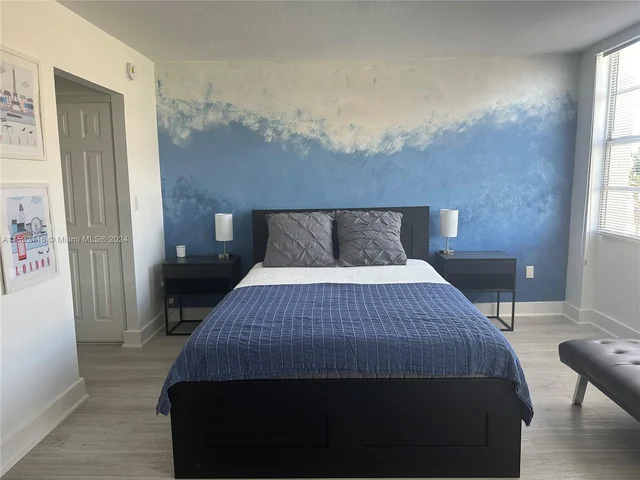 710 Washington Ave # 511, Miami Beach FL 33139