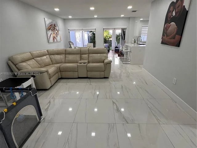 1320 SW 141st Ave, Miami FL 33184