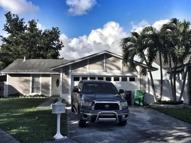 11515 SW 172nd Ter, Miami FL 33157