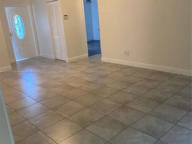 11515 SW 172nd Ter, Miami FL 33157